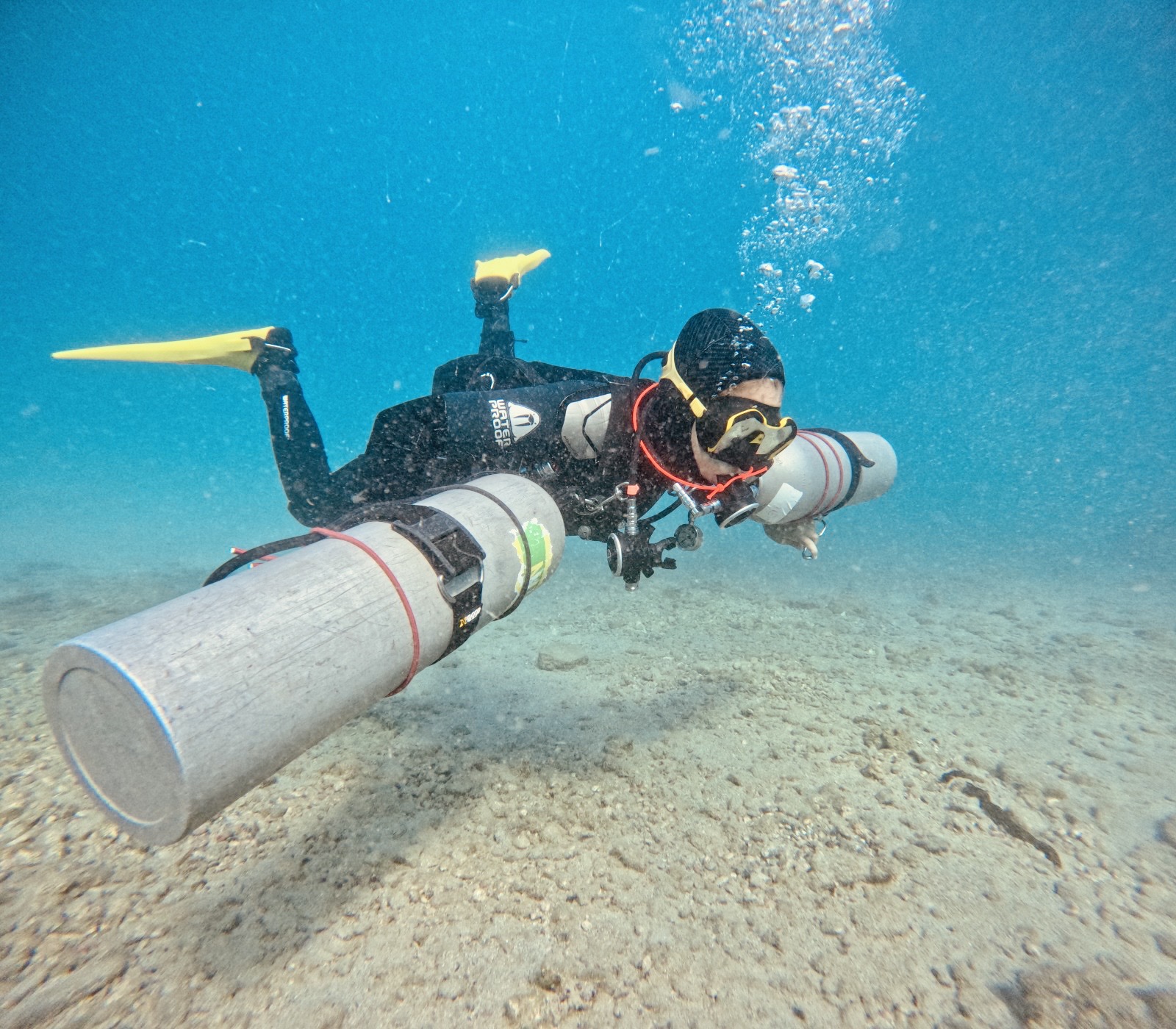 Sidemount diver practicing skills